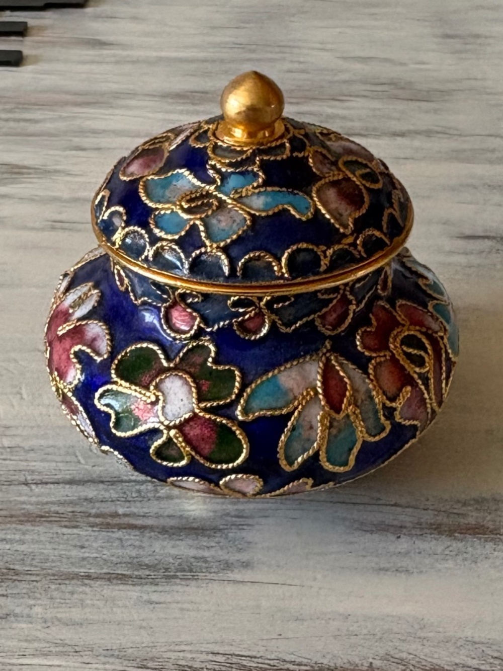 Vintage Chinese Cloisonné Enamel Trinket Box